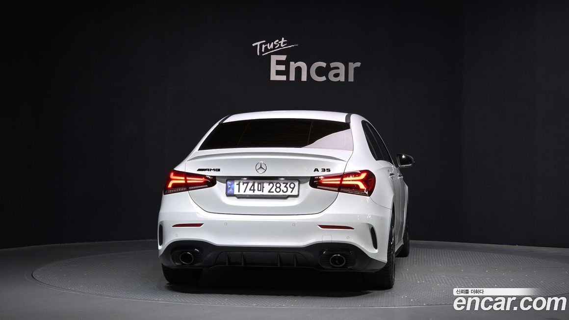 Mercedes-Benz A-Class AMG A35 4MATIC Sedan, 2022