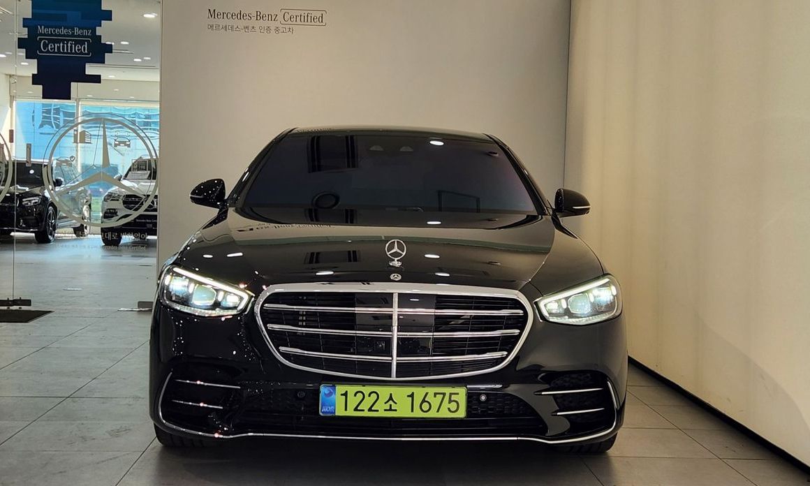 Mercedes-Benz S-Class S500L 4MATIC, 2025