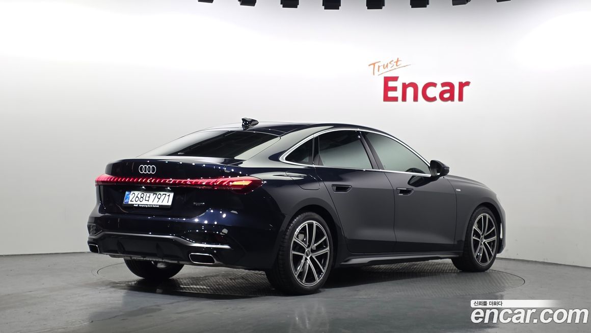 Audi A5 40 TFSI Quattro S Line, 2025