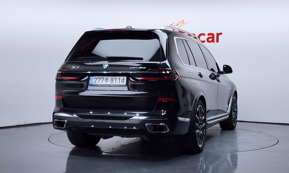 BMW X7 xDrive 40d M Sport 7 STR, 2025