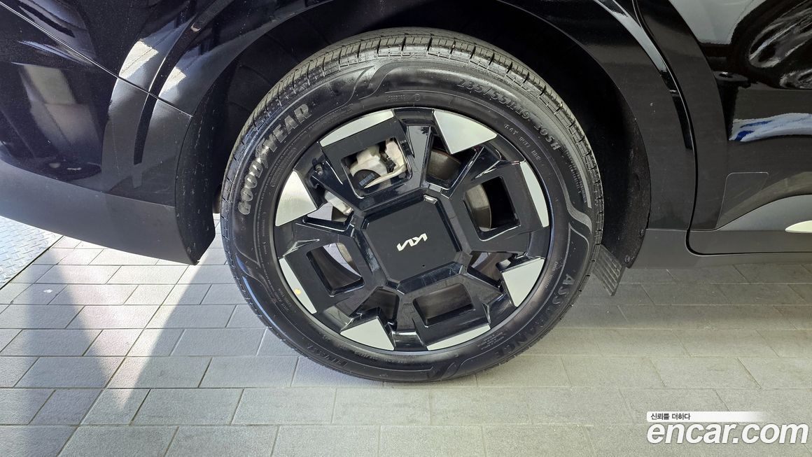 Kia Carnival 9-Seater Noblesse, 2024