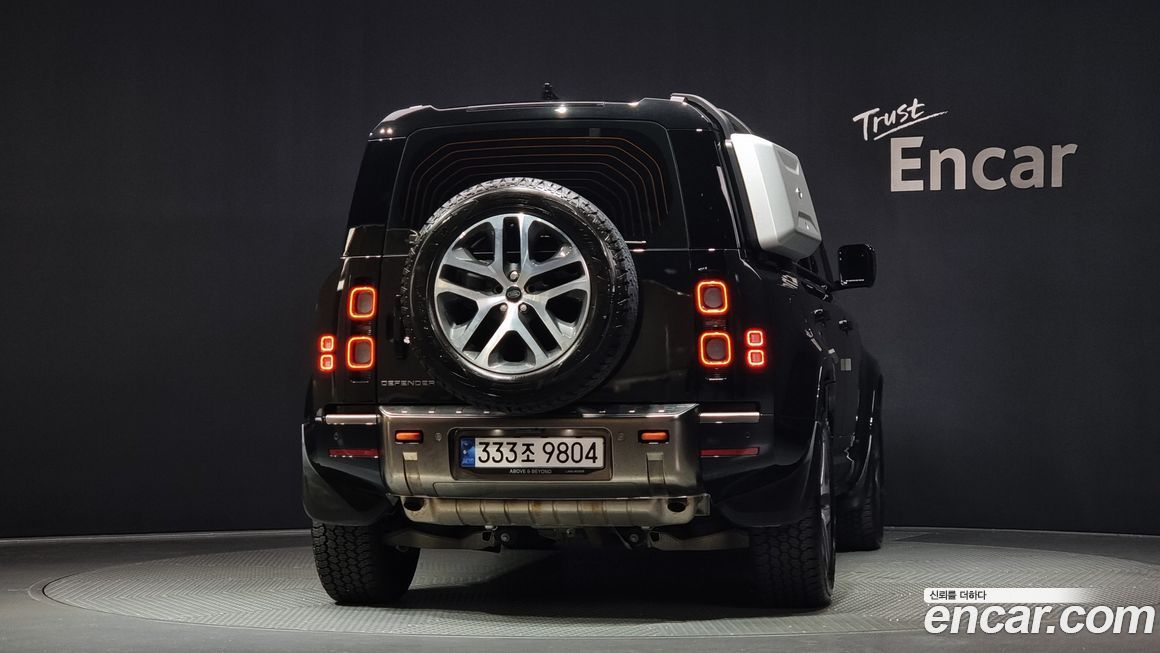 Land Rover Defender 110 P400 X, 2024