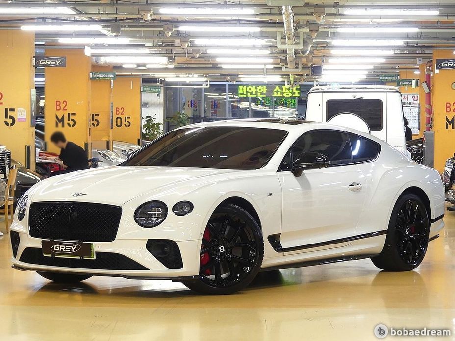 Bentley Continental 4.0 GTS, 2024