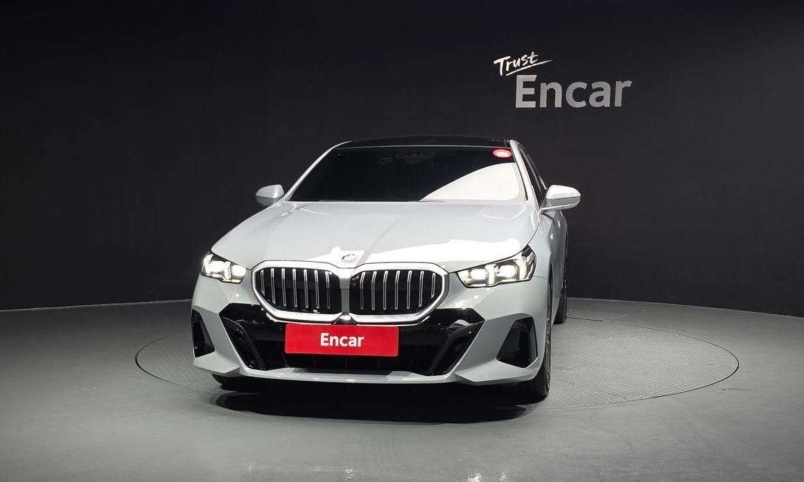 BMW 5-Series 520i M Sport, 2024