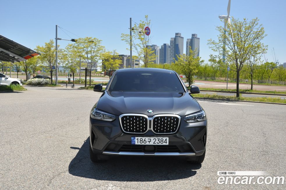 BMW X4 xDrive20i xLine, 2023