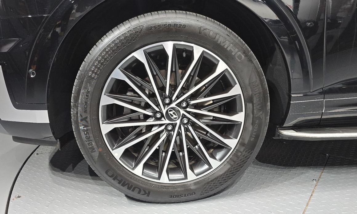 Hyundai Palisade Gasoline 2.5T 2WD 7-Seater, 2025