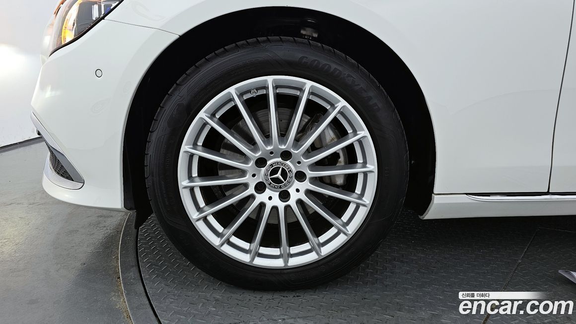 Mercedes-Benz E-Class E250 Exclusive, 2023