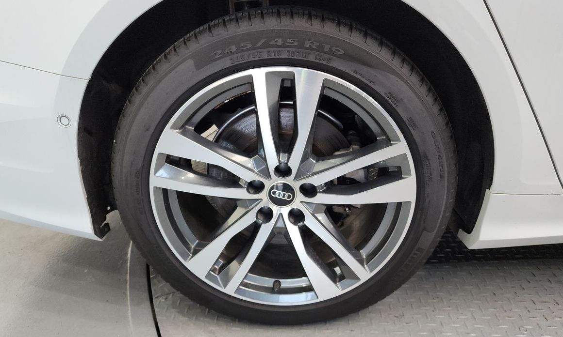 Audi A6 45 TFSI Quattro Premium, 2022