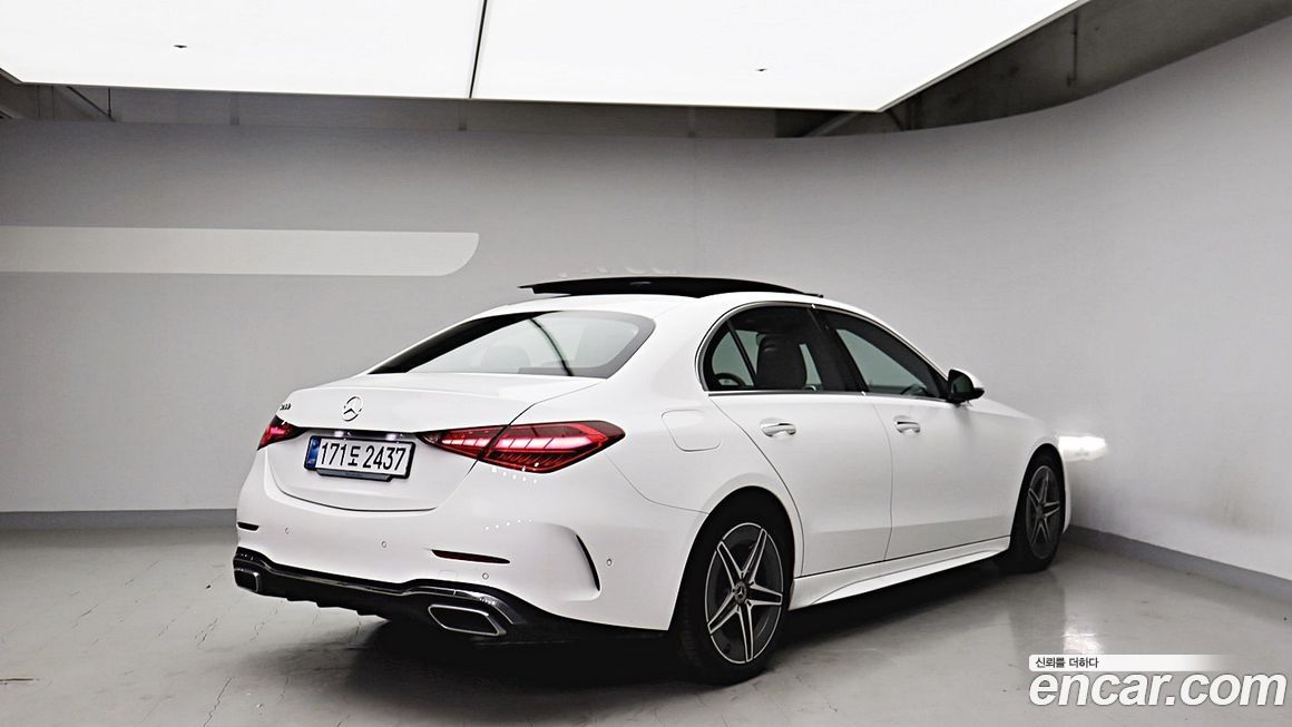 Mercedes-Benz C-Class C200 AMG Line, 2025