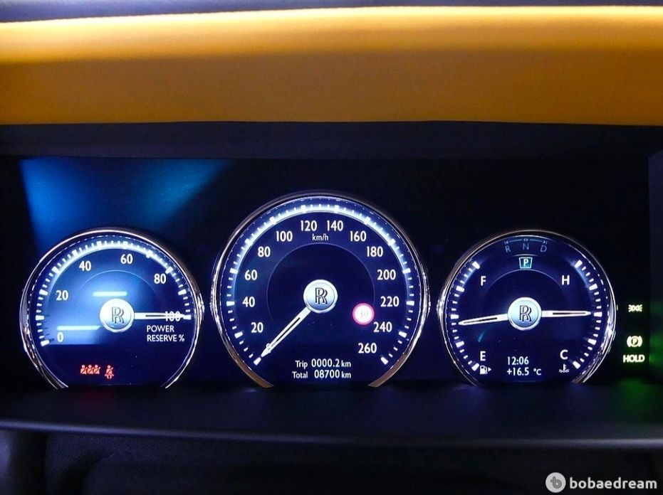 Rolls-Royce Cullinan 6.7 V12, 2024