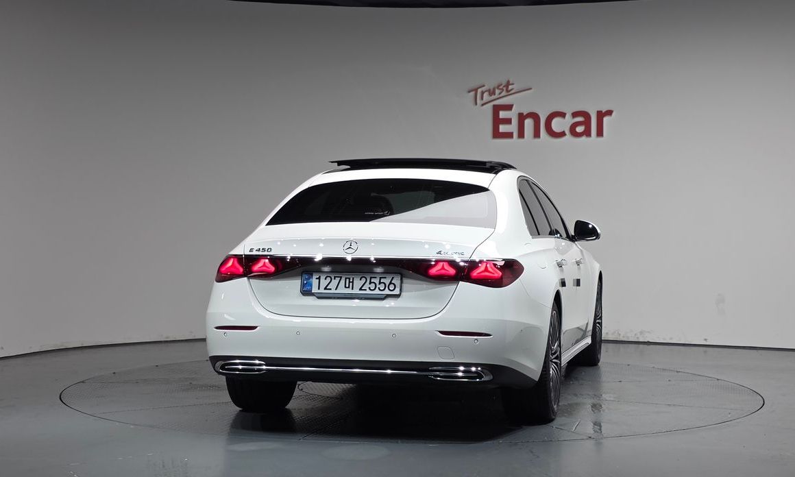 Mercedes-Benz E-Class E450 4MATIC Exclusive, 2024