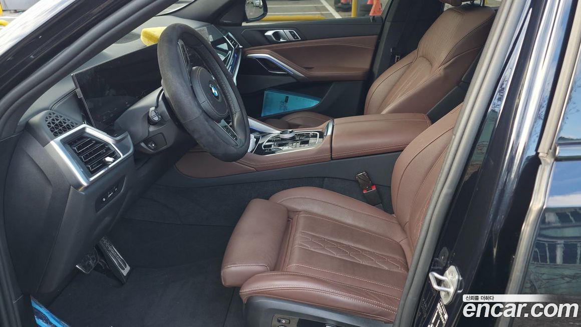 BMW X6 xDrive40i M Sport, 2024