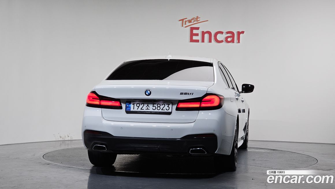 BMW 5-Series 520i M Sport, 2022