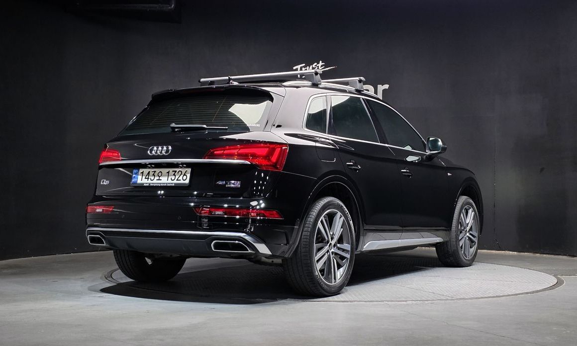 Audi Q5 45 TFSI Quattro Premium, 2022