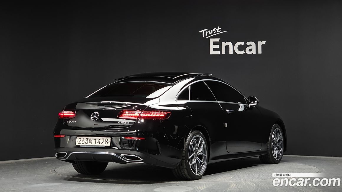 Mercedes-Benz E-Class E300d 4MATIC Coupe, 2023