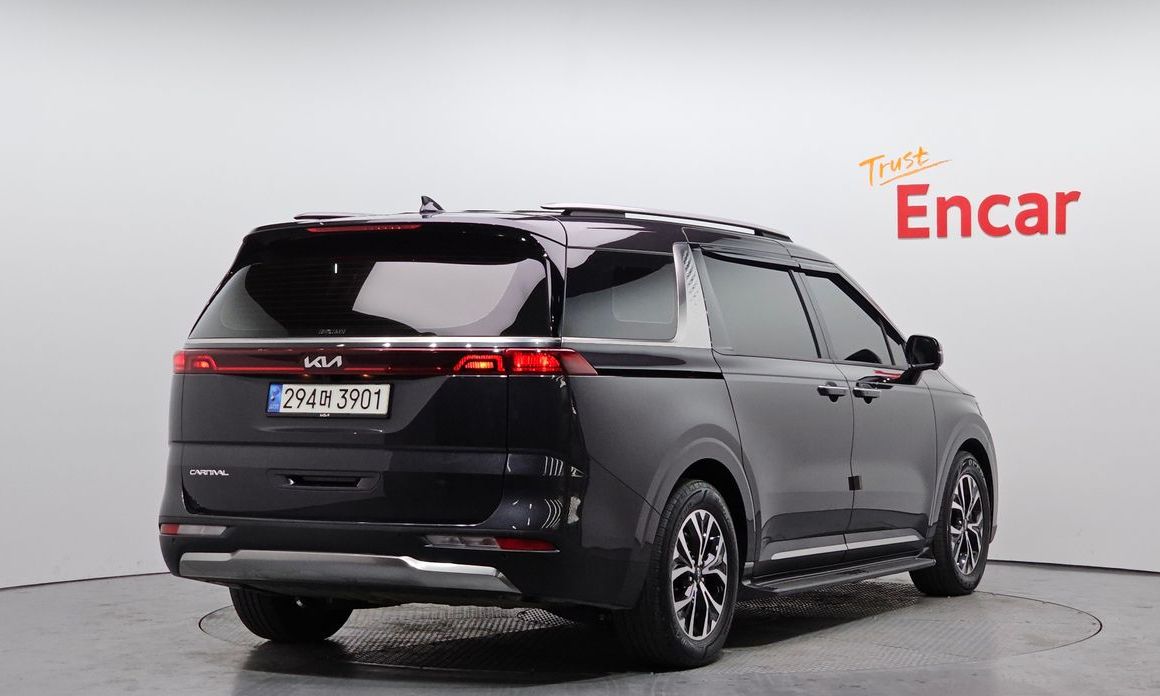 Kia Carnival 9-Seater Noblesse, 2023