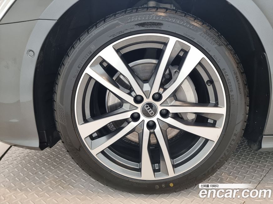 Audi A6 45 TFSI Quattro Premium, 2023