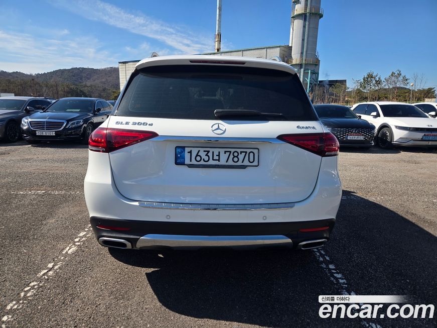 Mercedes-Benz GLE-Class GLE300d 4MATIC, 2022