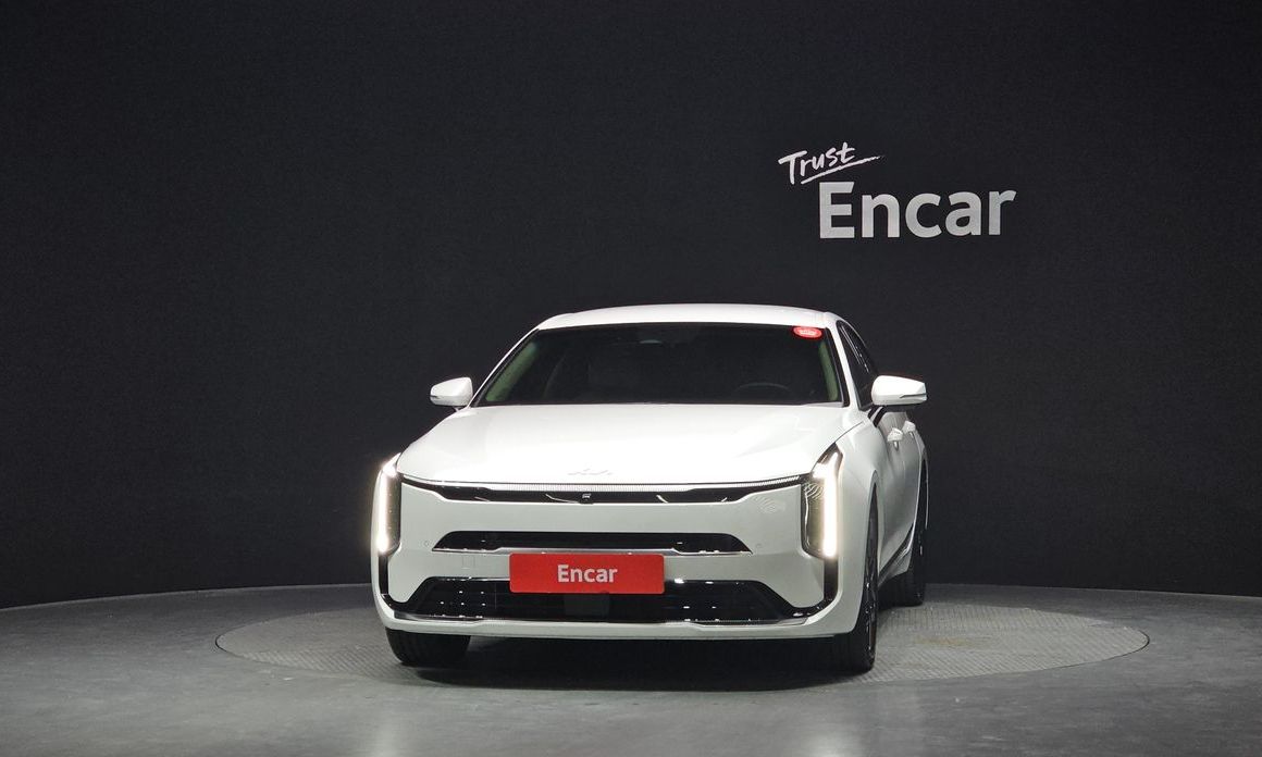 Kia K8 2.5 Gasoline 2WD, 2025