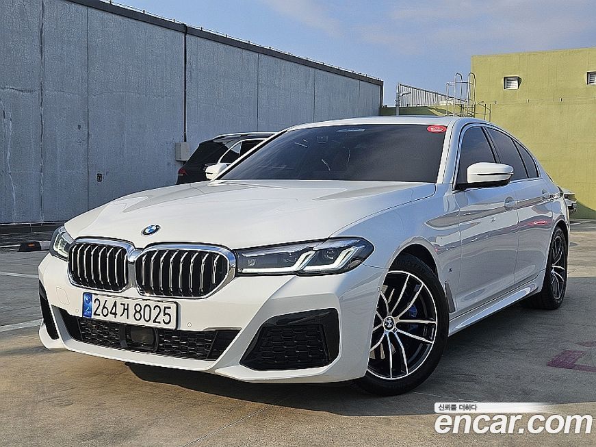 BMW 5-Series 520i M Sport, 2022