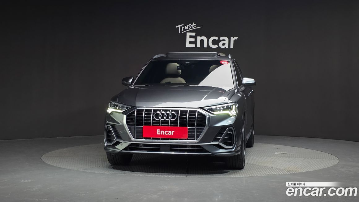 Audi Q3 35 TDI Premium, 2023