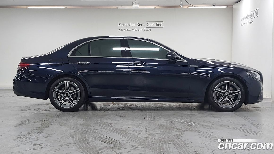 Mercedes-Benz E-Class E250 AMG Line, 2023
