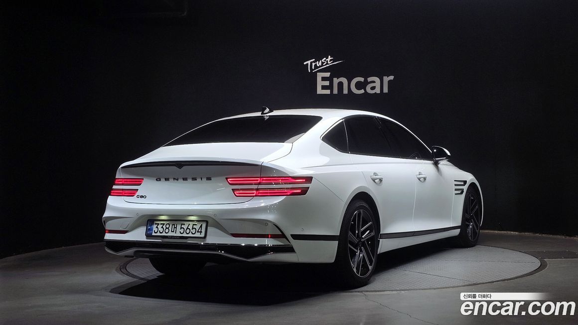 Genesis G80 Gasoline 2.5 Turbo 2WD, 2025