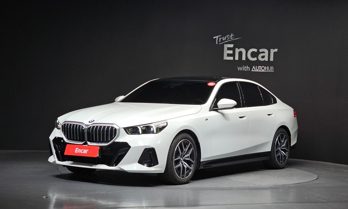 BMW 5-Series 520i M Sport, 2024