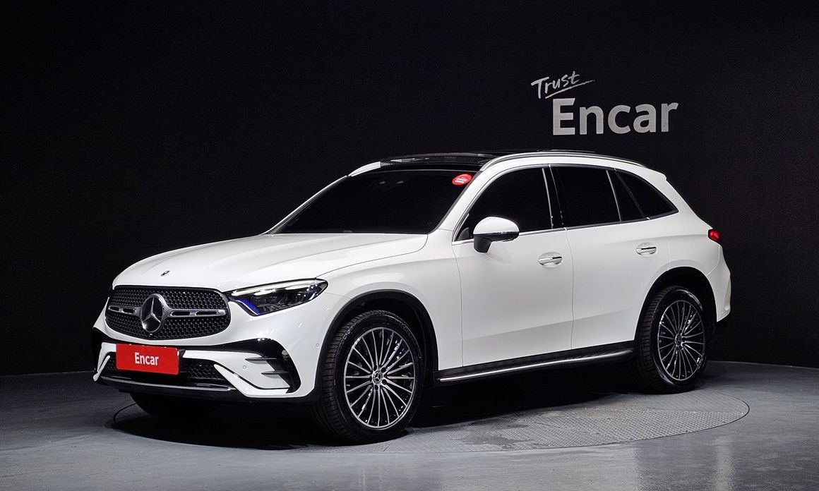 Mercedes-Benz GLC-Class GLC300 4MATIC AMG Line, 2026