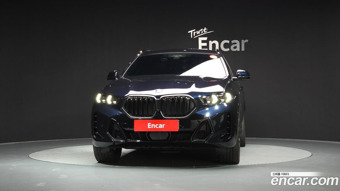 BMW X6 xDrive40d M Sport Pro, 2025