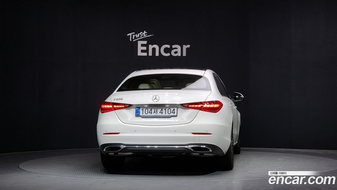 Mercedes-Benz C-Class C200 Avantgarde, 2025
