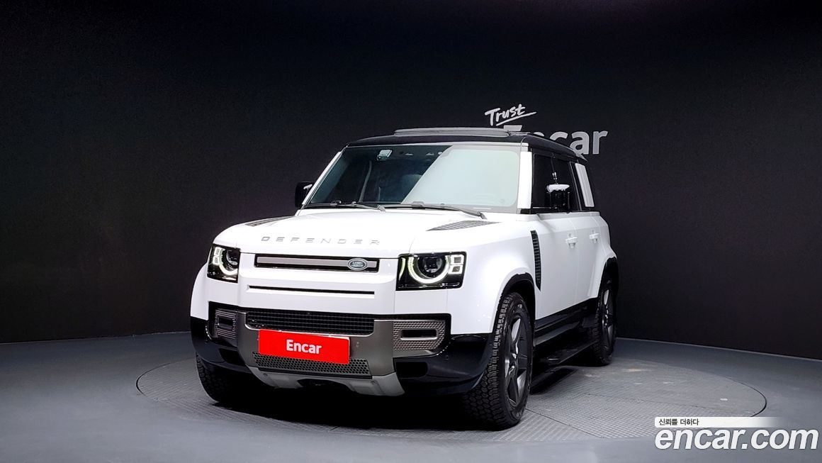 Land Rover Defender 110 D250 X-Dynamic SE, 2025