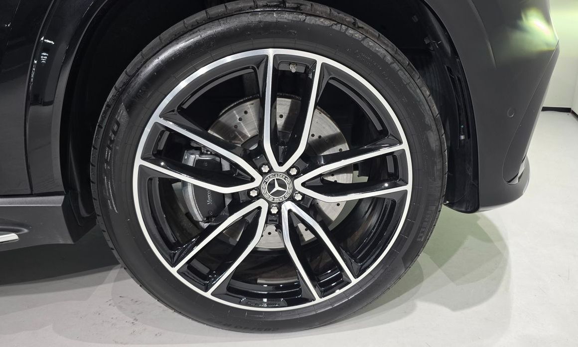 Mercedes-Benz GLS-Class GLS580 4MATIC, 2026