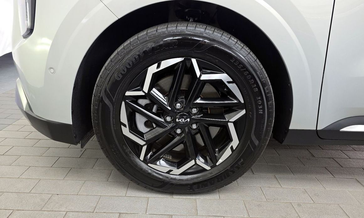 Kia Carnival 9-Seater Noblesse, 2025