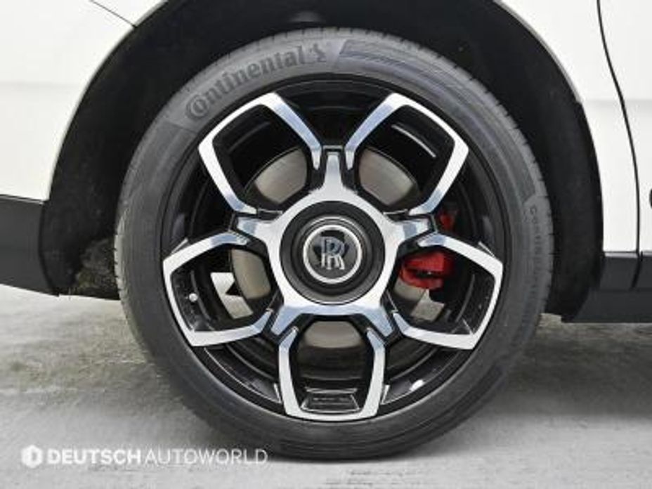 Rolls-Royce Cullinan 6.7 V12 Black Badge, 2024