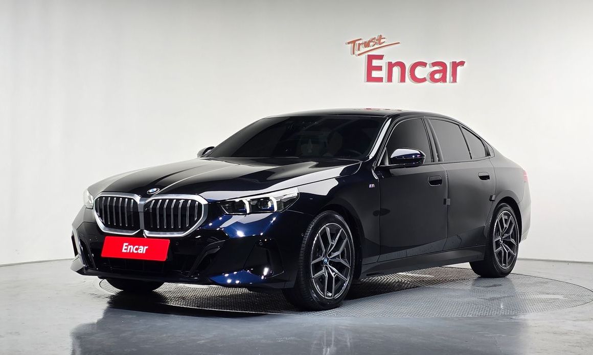 BMW 5-Series 520i M Sport, 2024
