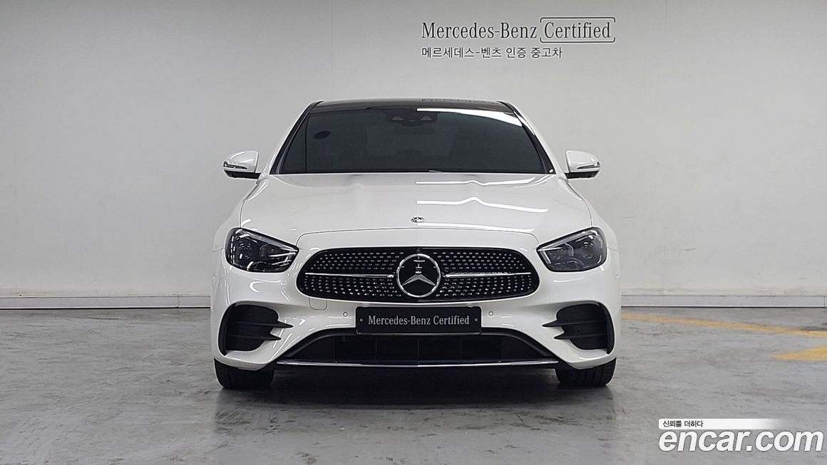 Mercedes-Benz E-Class E350 4MATIC AMG Line, 2022