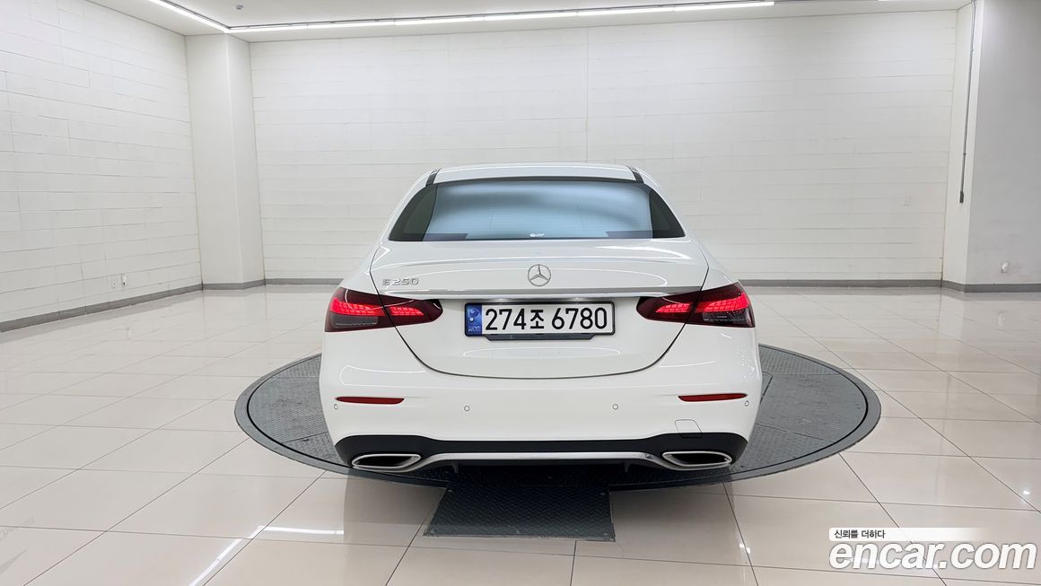 Mercedes-Benz E-Class E250 AMG Line, 2023