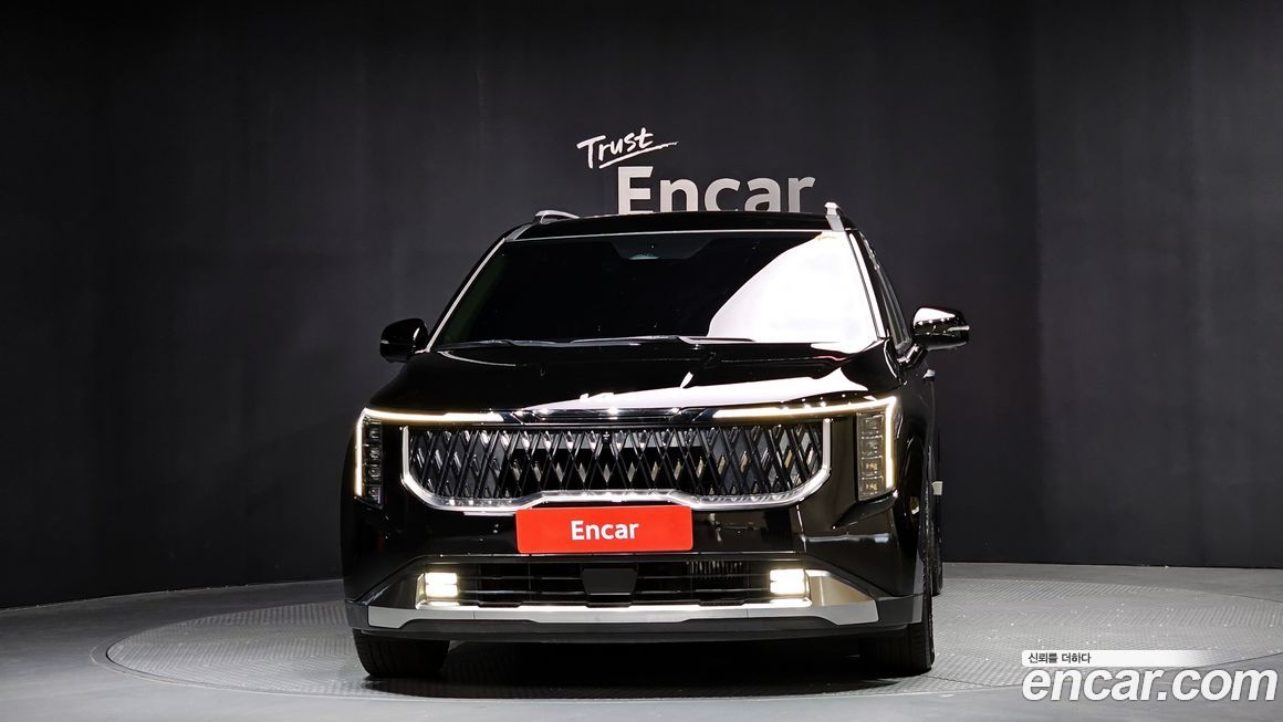 Kia Carnival 9-Seater Signature, 2024
