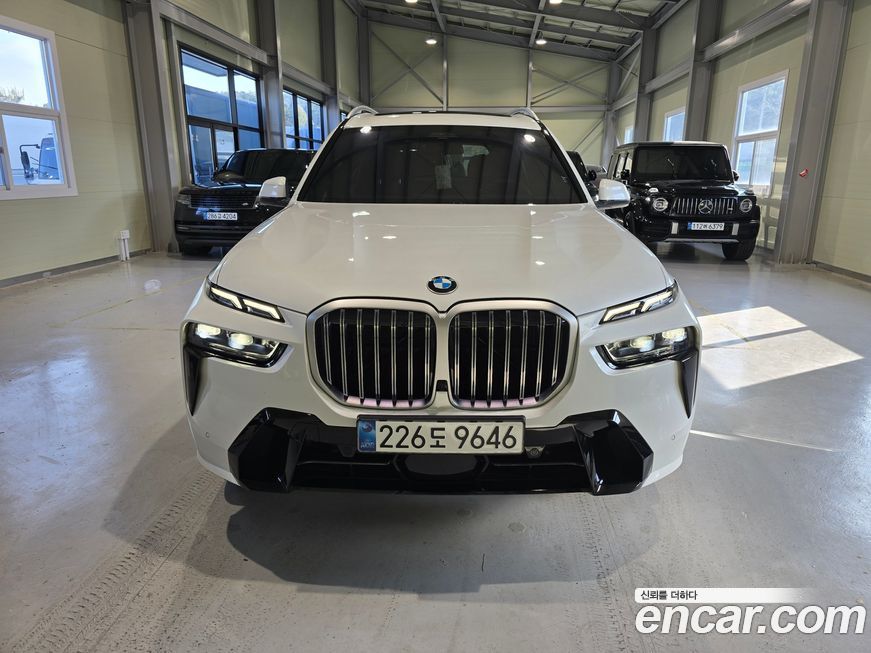 BMW X7 xDrive 40i M Sport 6STR, 2025