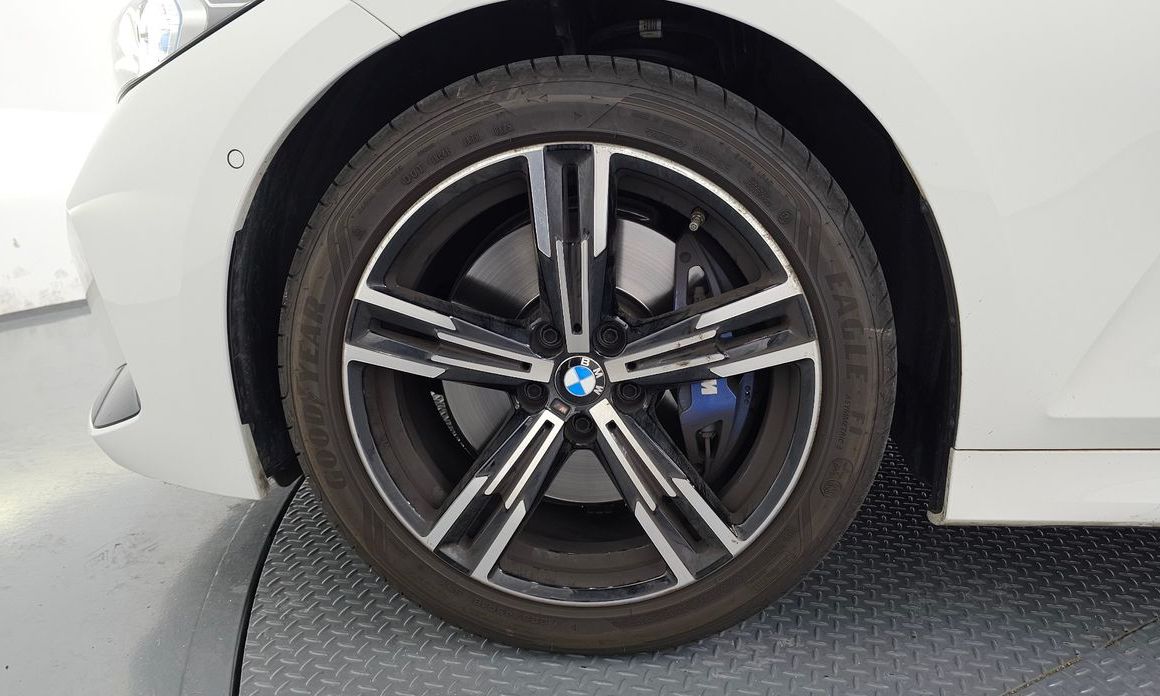 BMW 3-Series 320d Touring M Sport, 2025