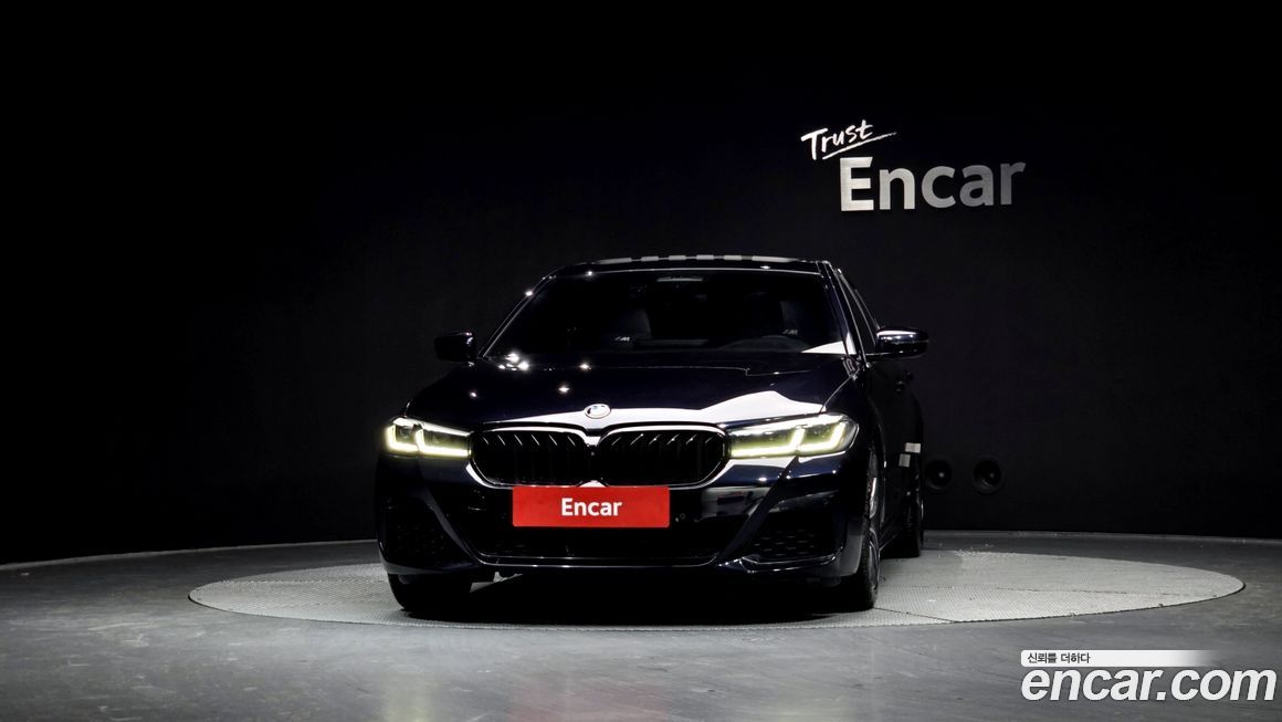 BMW 5-Series 520i M Sport, 2023