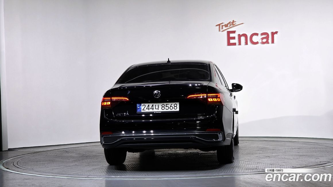 Volkswagen Jetta 1.5 TSI Prestige, 2023