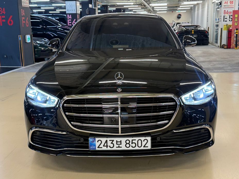 Mercedes-Benz S-Class S580L 4MATIC, 2022
