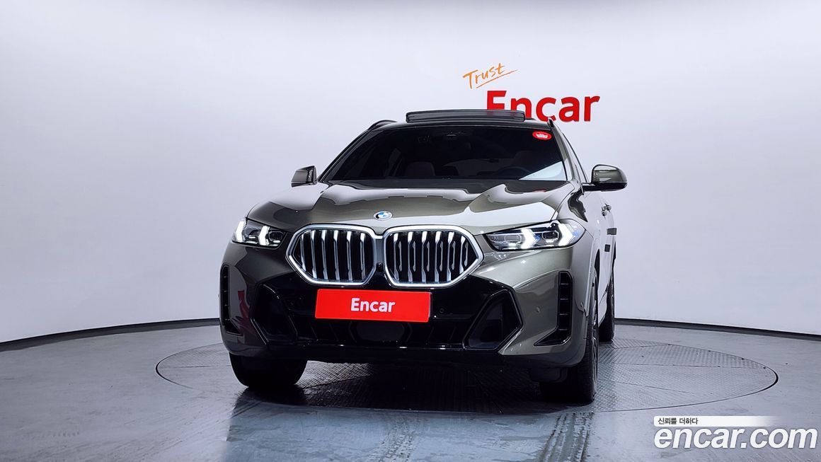 BMW X6 xDrive40i M Sport, 2024