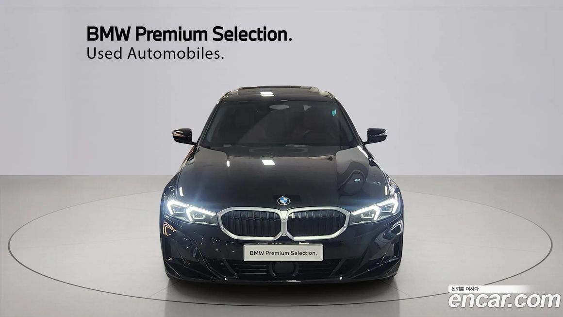BMW 3-Series 320i, 2025