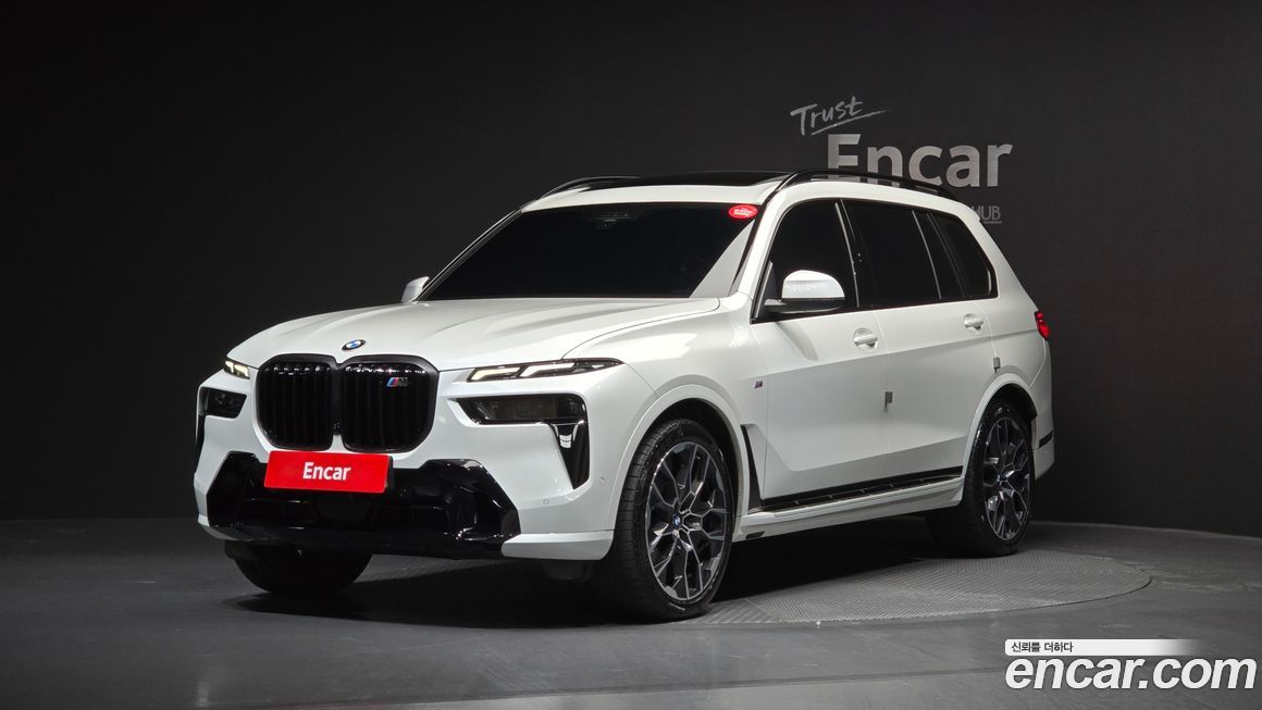BMW X7 xDrive 40i M Sport 6STR, 2025