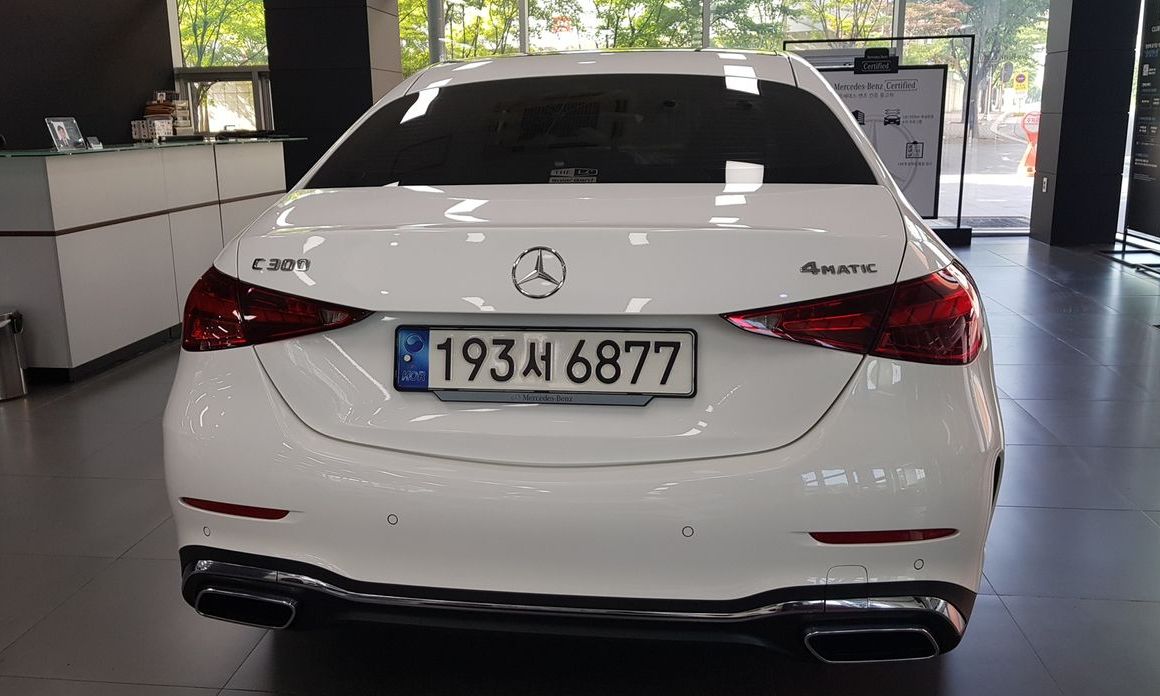 Mercedes-Benz C-Class C300 4MATIC AMG Line, 2023