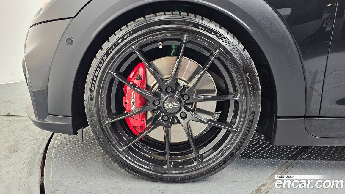 Mini Cooper JCW, 2023