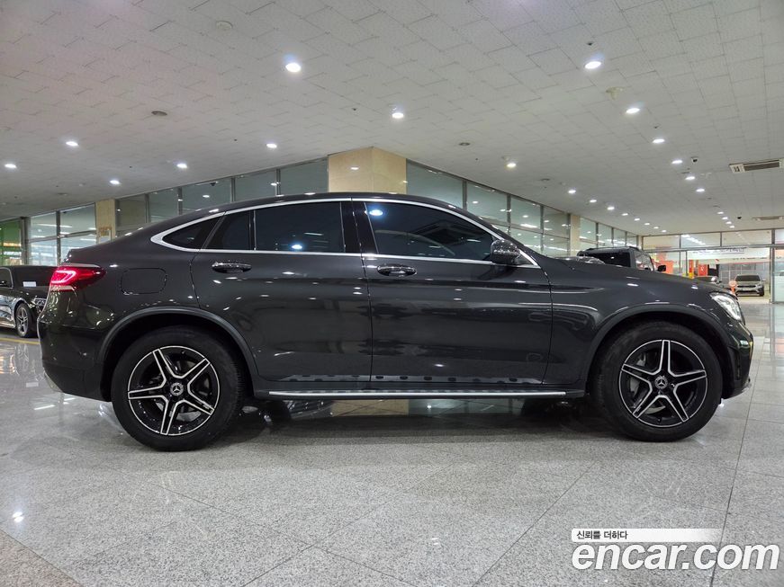 Mercedes-Benz GLC-Class GCL300 4MATIC Coupe, 2023